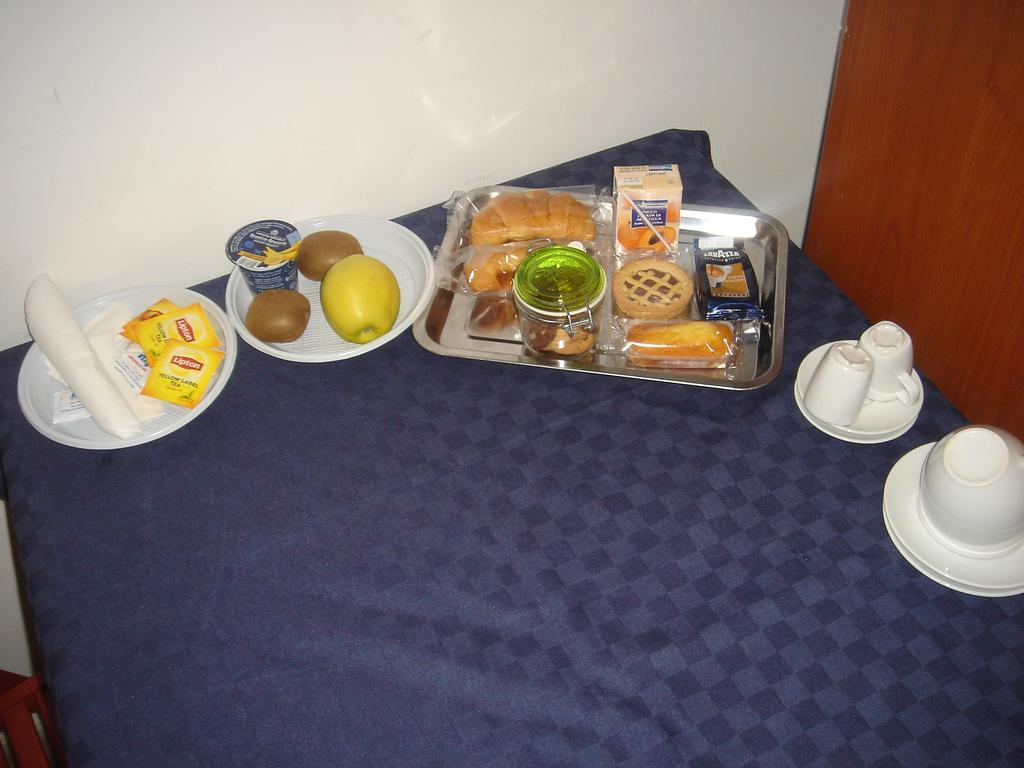 Bed & Breakfast Flavia 84 Rzym Pokój zdjęcie